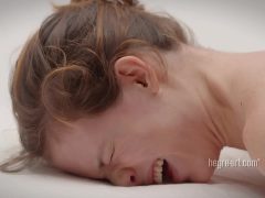 Cô Chủ Chưa Chồng Thích Masage Cái Lồn Hồng