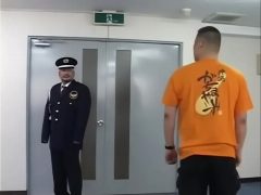 Gay Cảnh Sát Công Khai Tình Ái Với Người Yêu Lộ Liễu