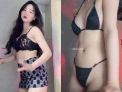 Hương Thảo Và Mu Lồn Ngậy Nước Của Cô Ấy